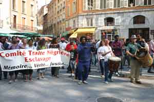 Défilé des tambours le 10 mai 2008 à Grenoble